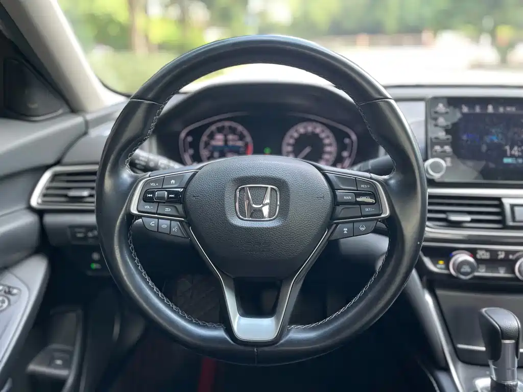 Honda Inspire — миниатюра 11