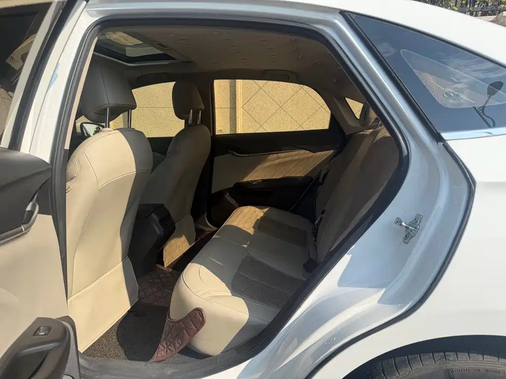 Buick Excelle — миниатюра 7