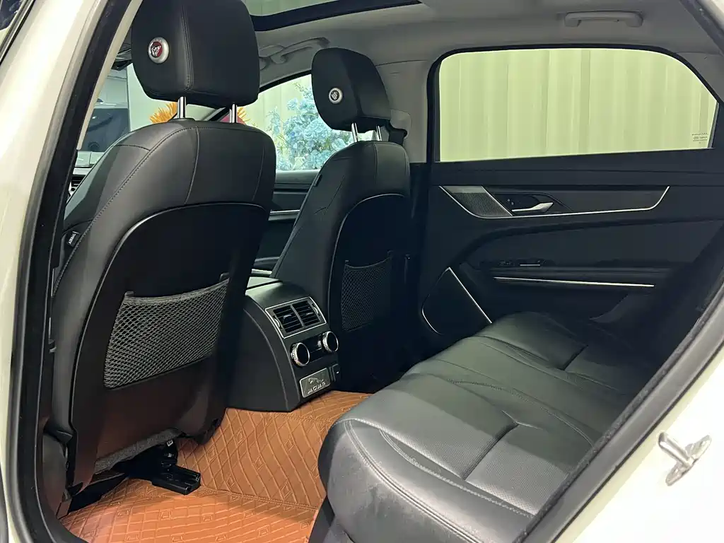 Jaguar XFL 2021 XFL 2.0T P250 Premium Luxury