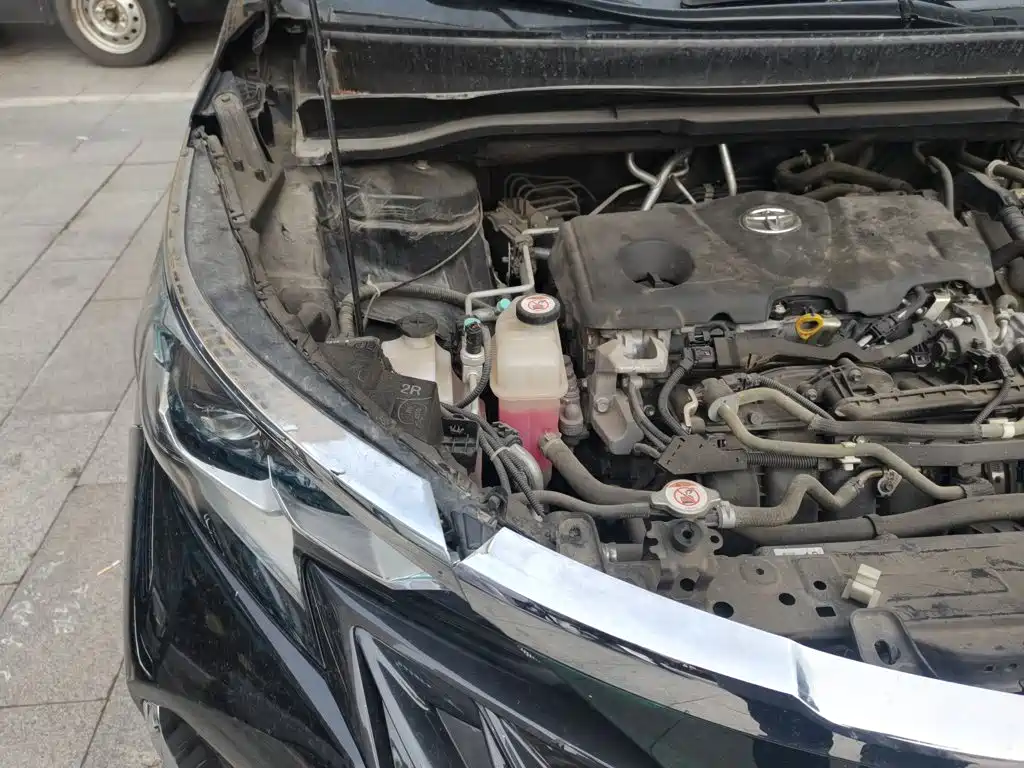 Toyota Sienna — миниатюра 21