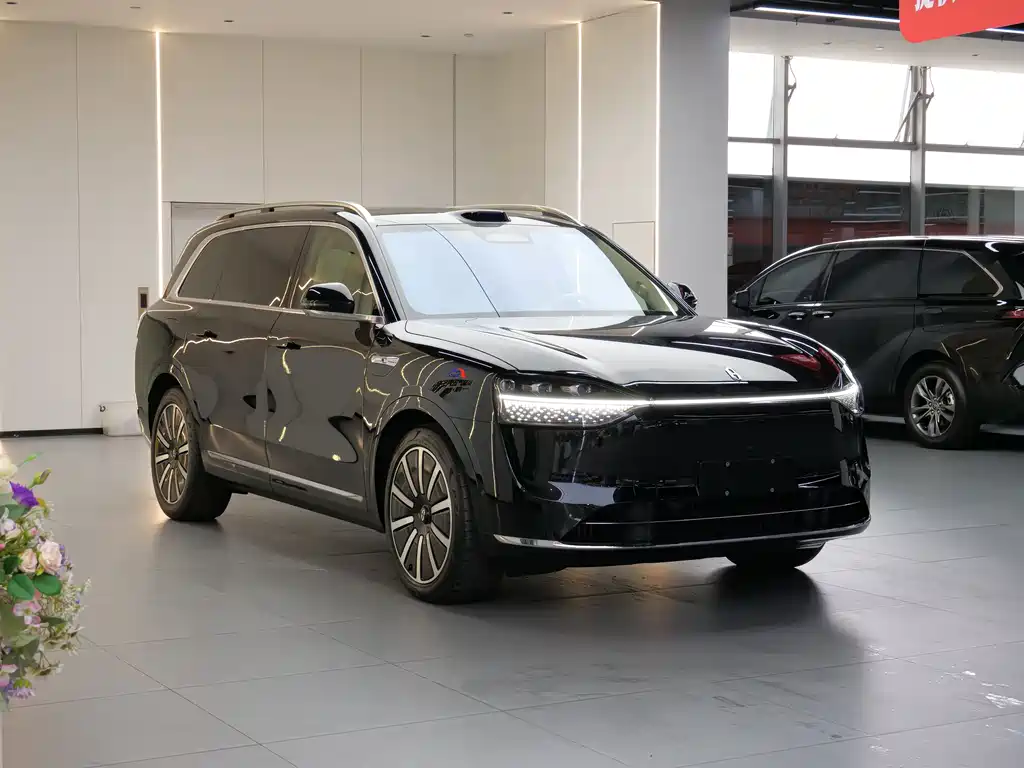 AITO ASK THE WORLD M9