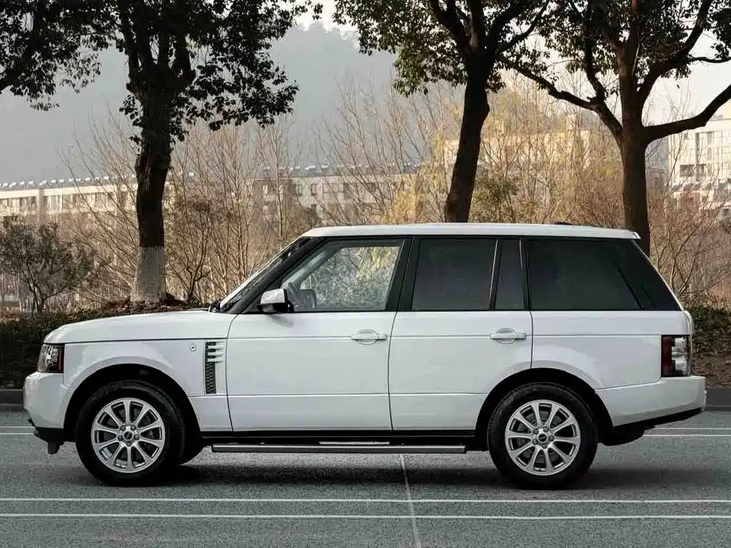 Land Rover Range Rover — миниатюра 7