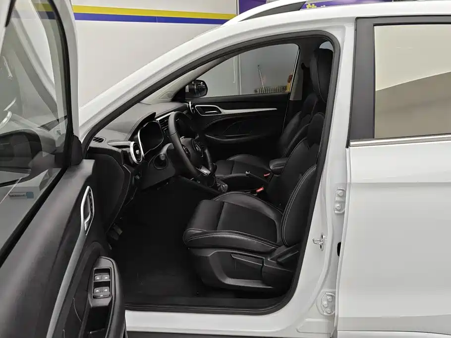 MG ZS — миниатюра 9