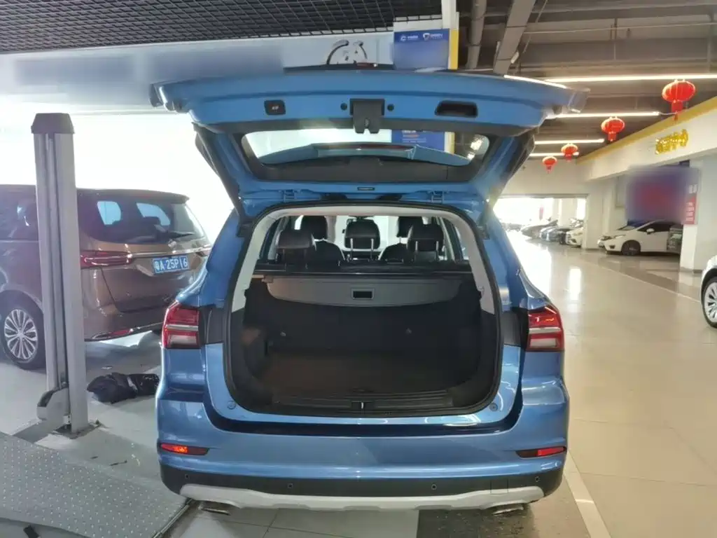Roewe RX5 — миниатюра 19