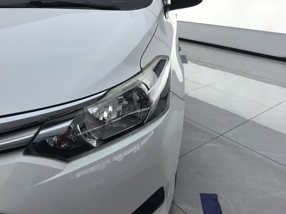 Toyota Vios — миниатюра 5