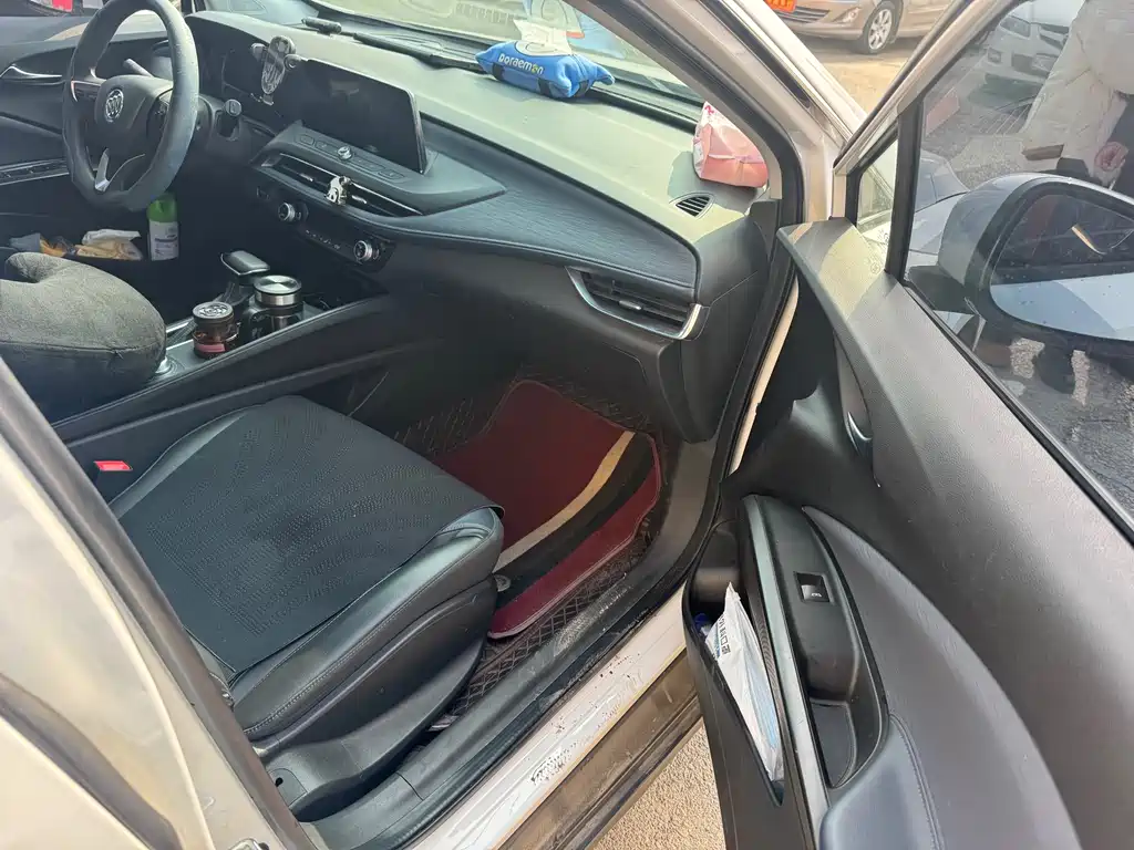 BUICK SLIGHTLY BLUE 6