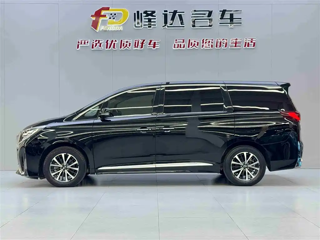 GAC TRUMPCHI M8