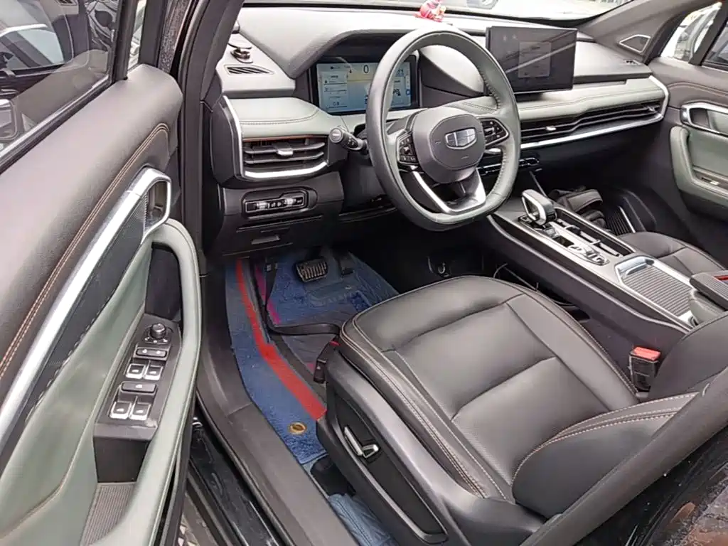 Geely Haoyue L — миниатюра 16