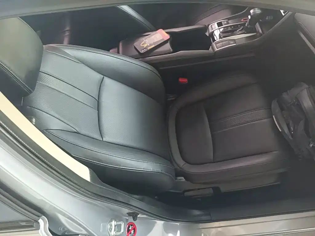 Honda Civic — миниатюра 25