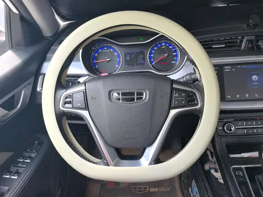 Geely Vision — миниатюра 15