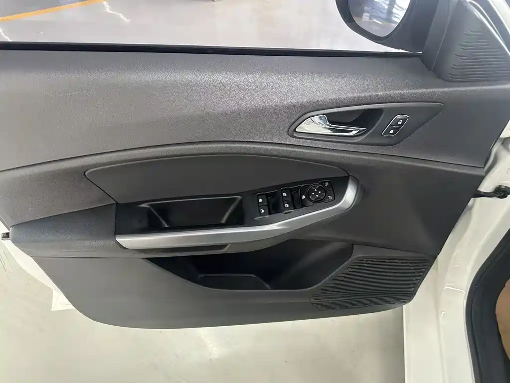 Ford Escort — миниатюра 11