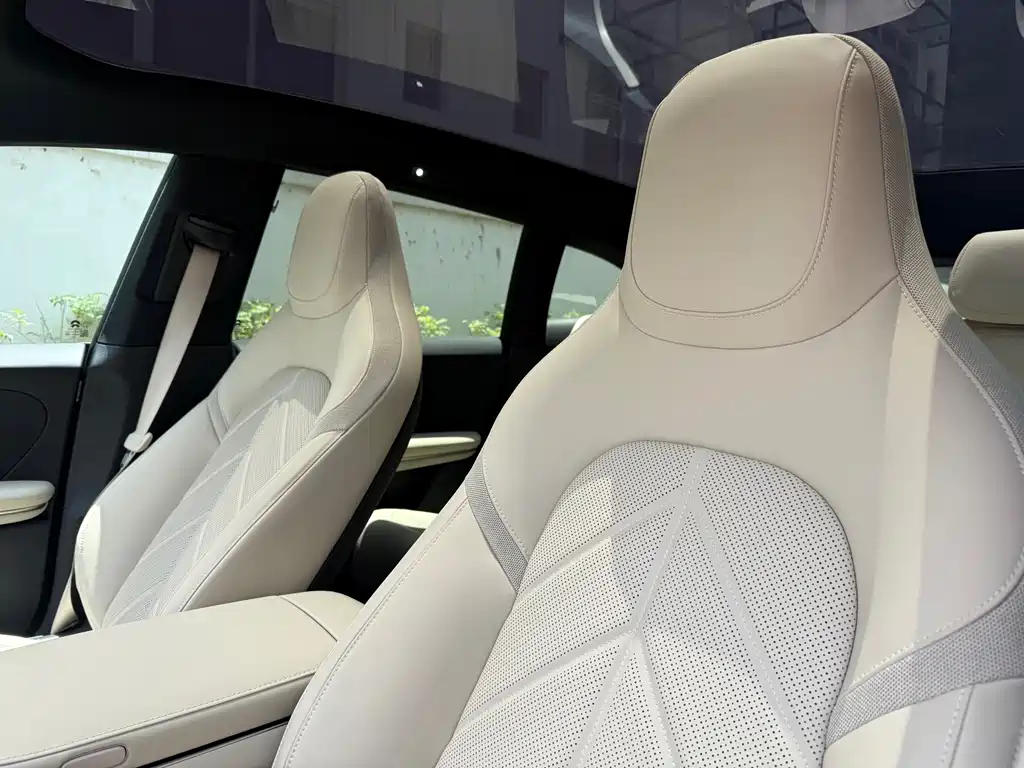 NIO ET5T — миниатюра 17