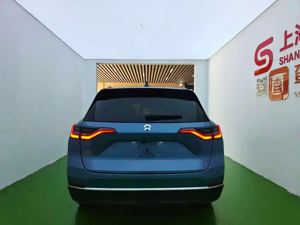 NIO NIO ES8