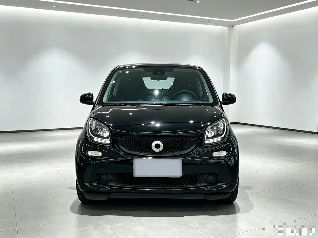 smart Smart Fortwo — миниатюра 2