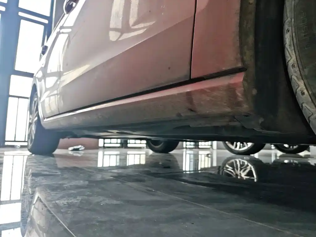 Volkswagen Golf Sportsvan — миниатюра 21