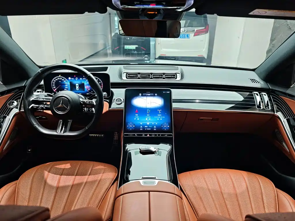 Mercedes-Benz S-Class — миниатюра 13