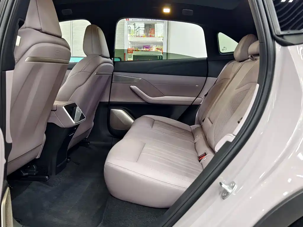Onvo L60 2025 60kWh