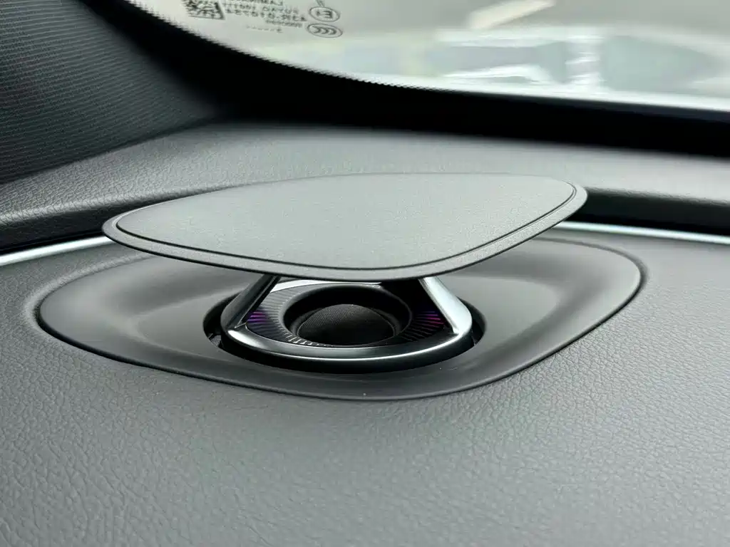 XPeng G9 — миниатюра 8