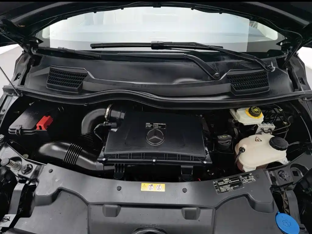 Mercedes-Benz Vito — миниатюра 16