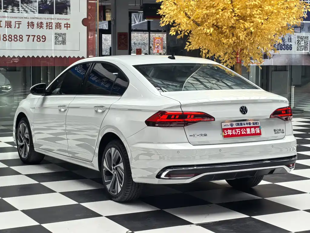 Volkswagen Bora — миниатюра 6