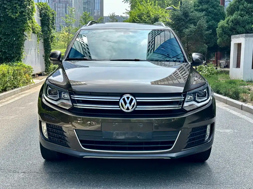 Volkswagen Tiguan 2016 300TSI AT Luxury