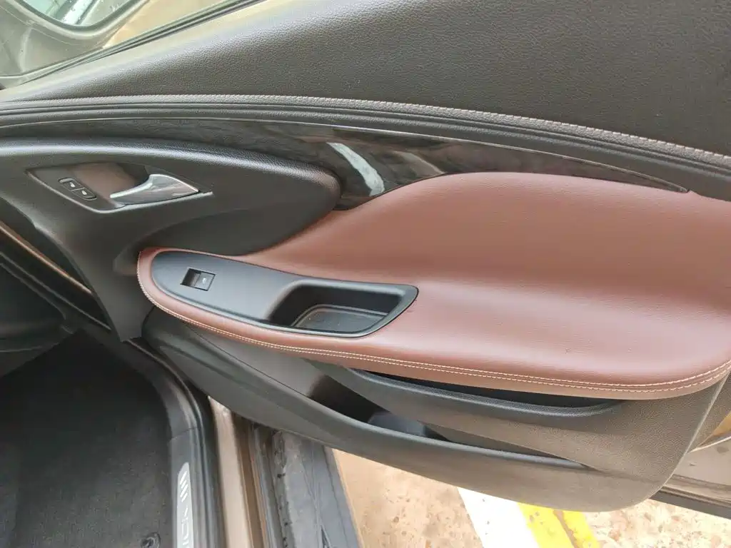 Buick Envision Plus — миниатюра 24