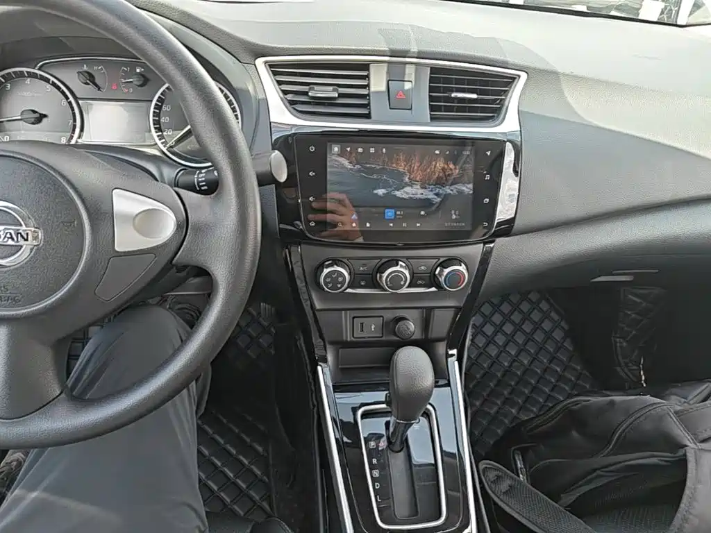 Nissan Sylphy — миниатюра 10