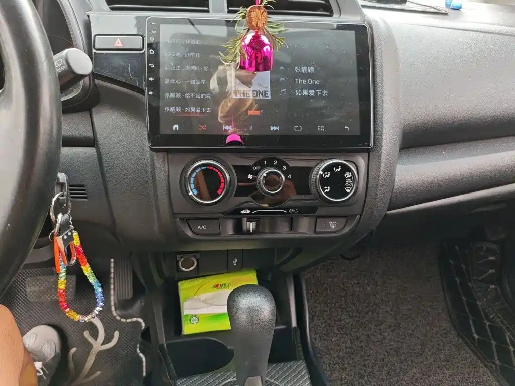 Honda Fit — миниатюра 6