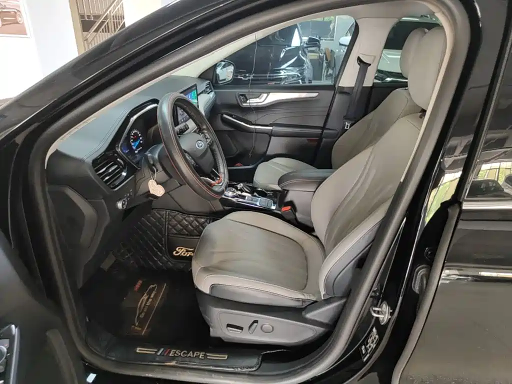 Ford Escape — миниатюра 15