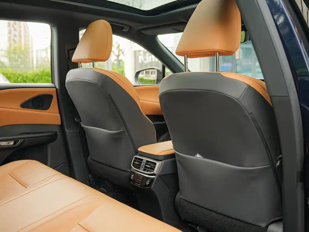 Lexus RX — миниатюра 12