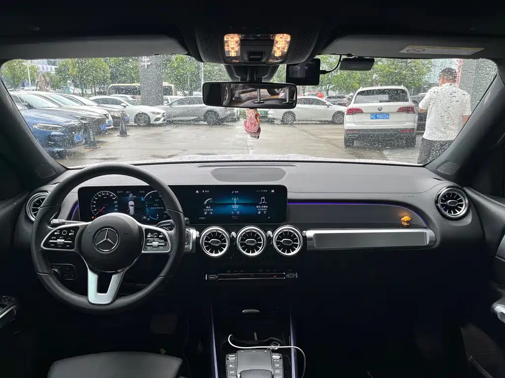 Mercedes-Benz GLB — миниатюра 5