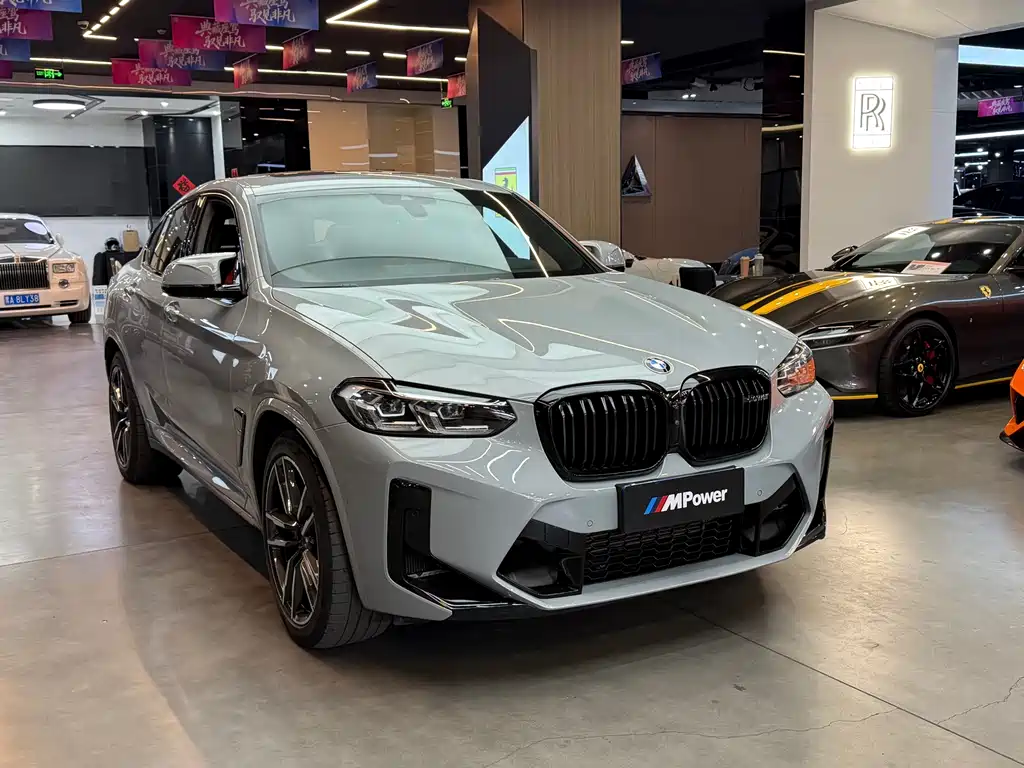 BMW X4 M