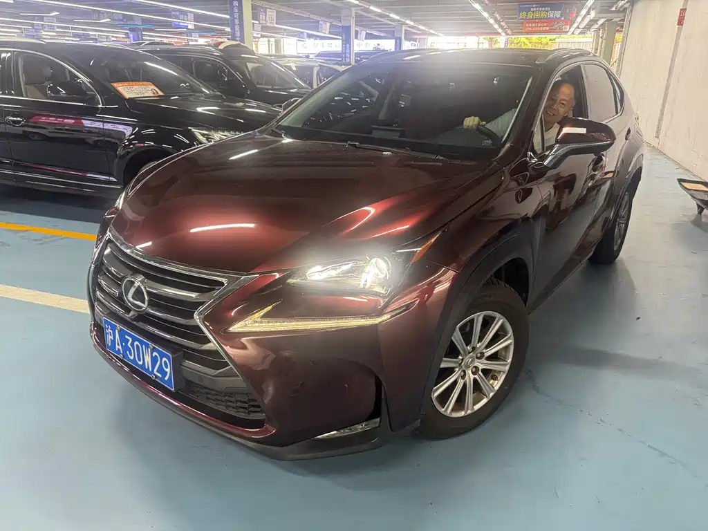Lexus NX