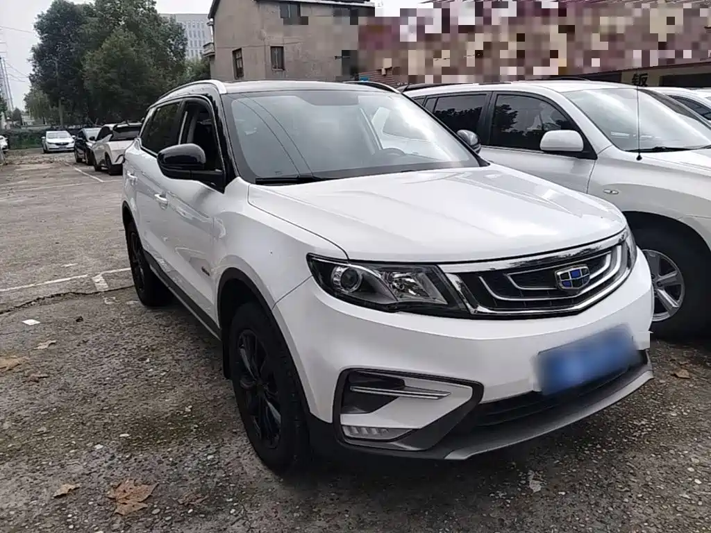 Geely Boyue — миниатюра 4