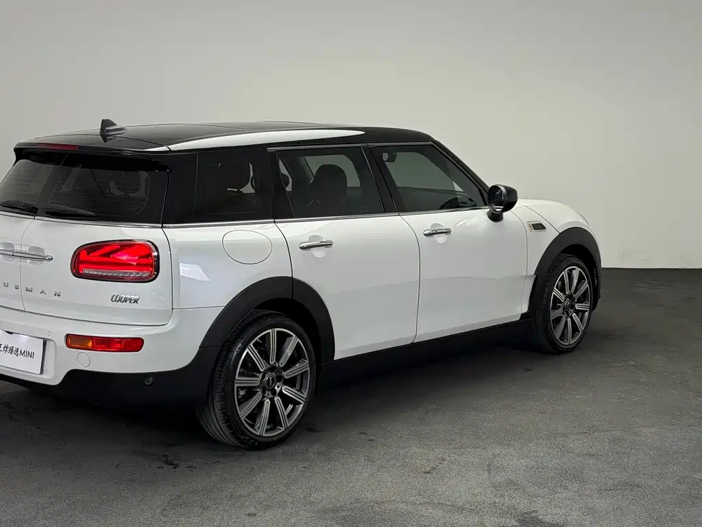 MINI Mini Clubman — миниатюра 17