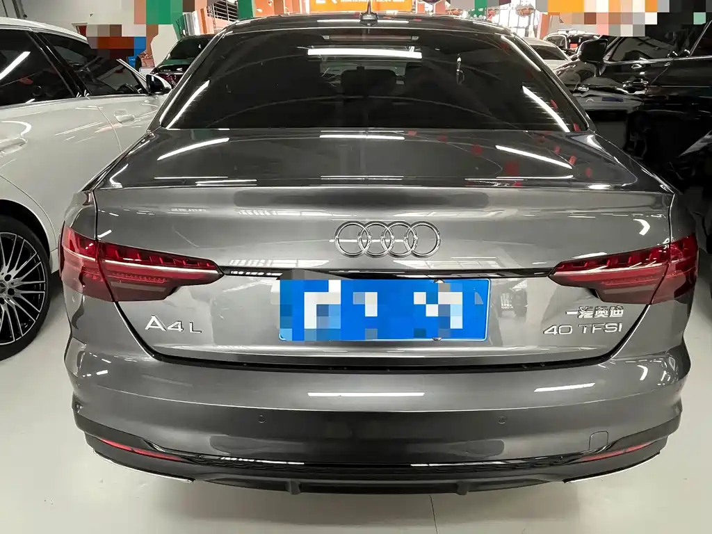 Audi A4L 2024 40 TFSI Luxury