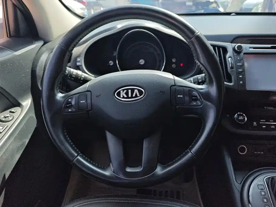 Kia Sportage — миниатюра 15