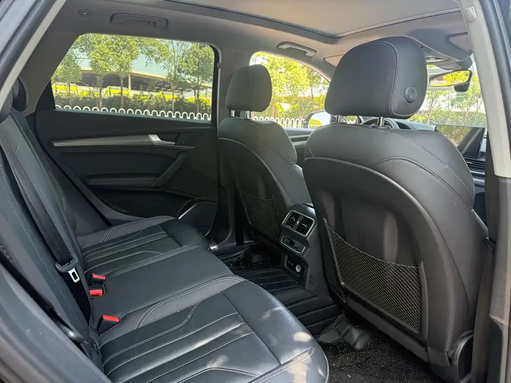 Audi Q5L — миниатюра 12