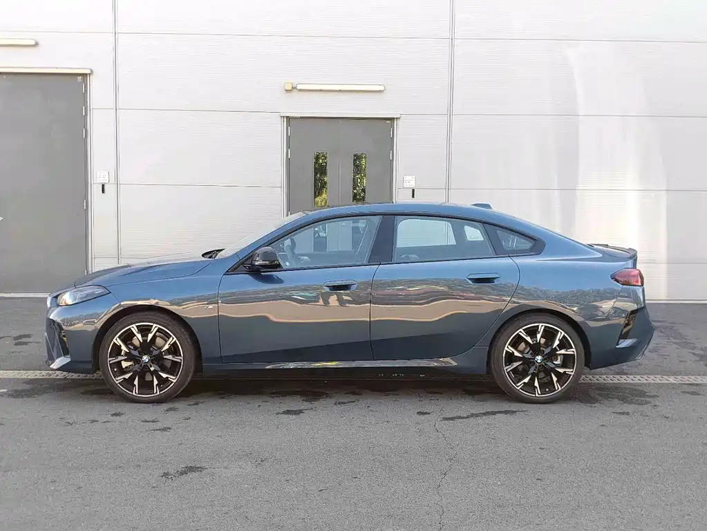BMW 2 Series — миниатюра 4