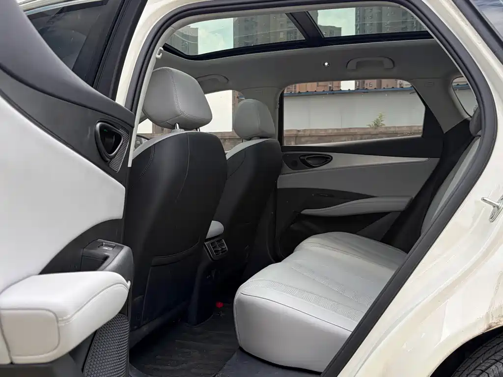 BYD Seals 06 DM-i версия для путешествий — миниатюра 10