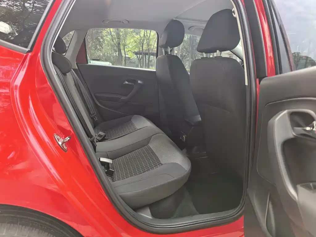 Volkswagen Polo — миниатюра 15