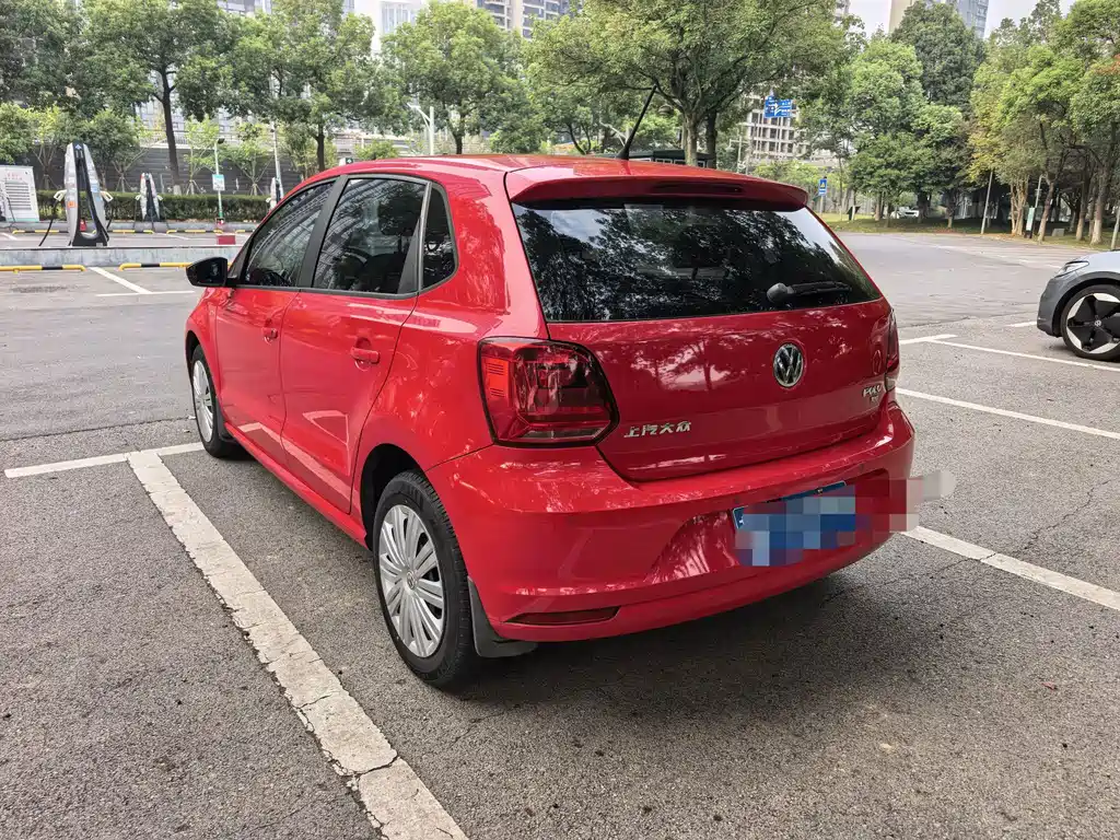 Volkswagen Polo — миниатюра 7