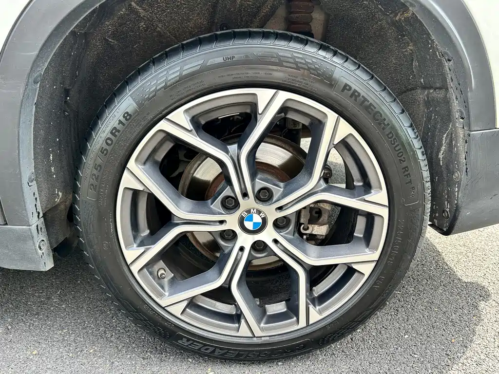 BMW X1 — миниатюра 9