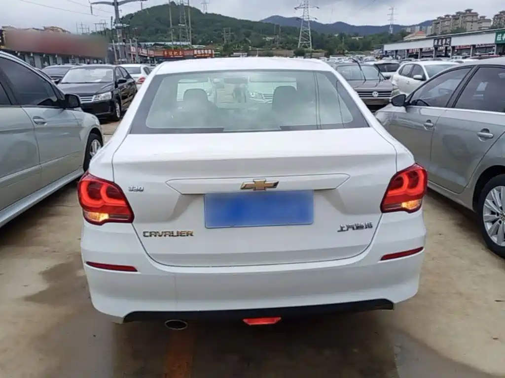 Chevrolet Cavalier — миниатюра 6