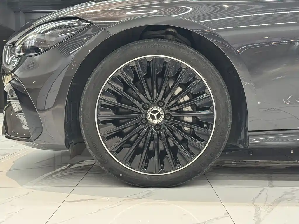 Mercedes-Benz CLE — миниатюра 10