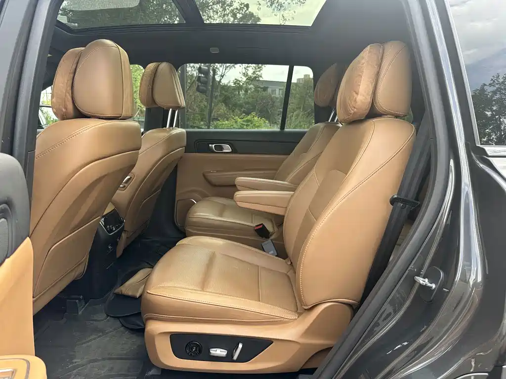 Li Auto Li ONE — миниатюра 10