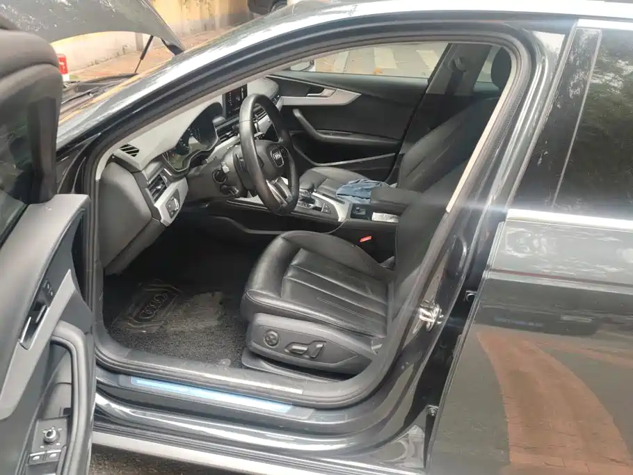 Audi A4 (Import) — миниатюра 9