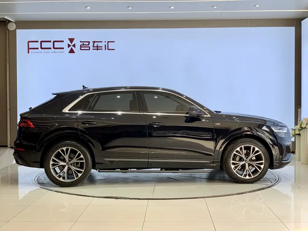 Audi Q8 — миниатюра 4