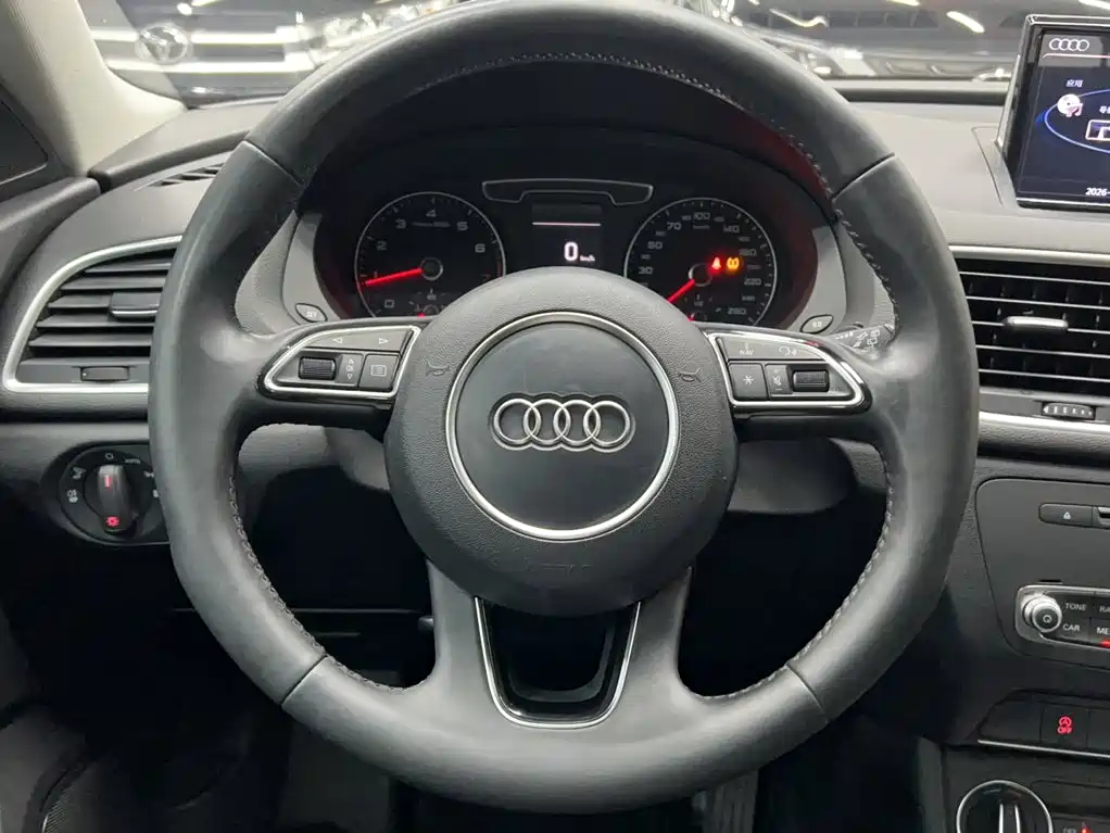 Audi Q3 — миниатюра 4