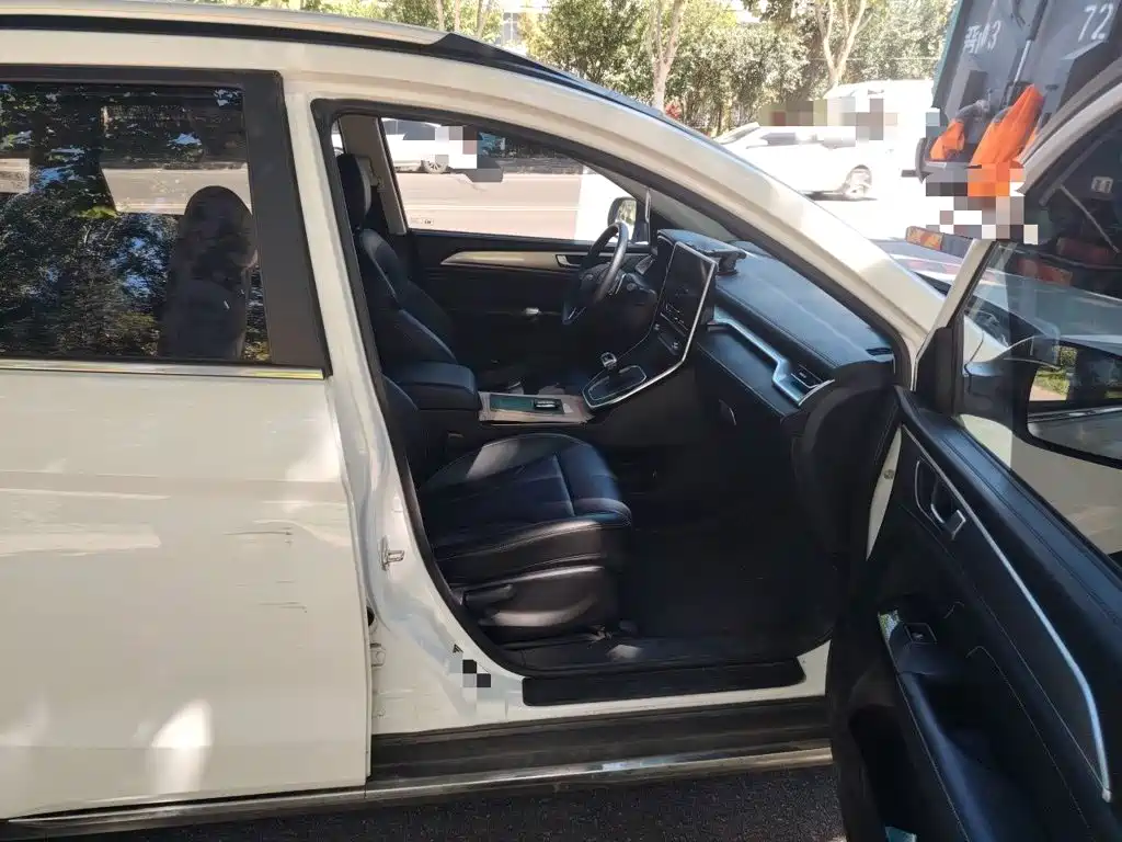 Haval M6 — миниатюра 18